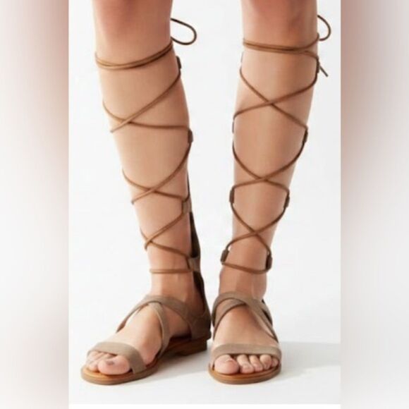 Seychelles Tall Gladiator Sandals Tan Suede Lace Up Knee High Size 9 NWOT